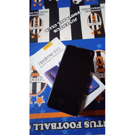 realme 5 pro minus matot