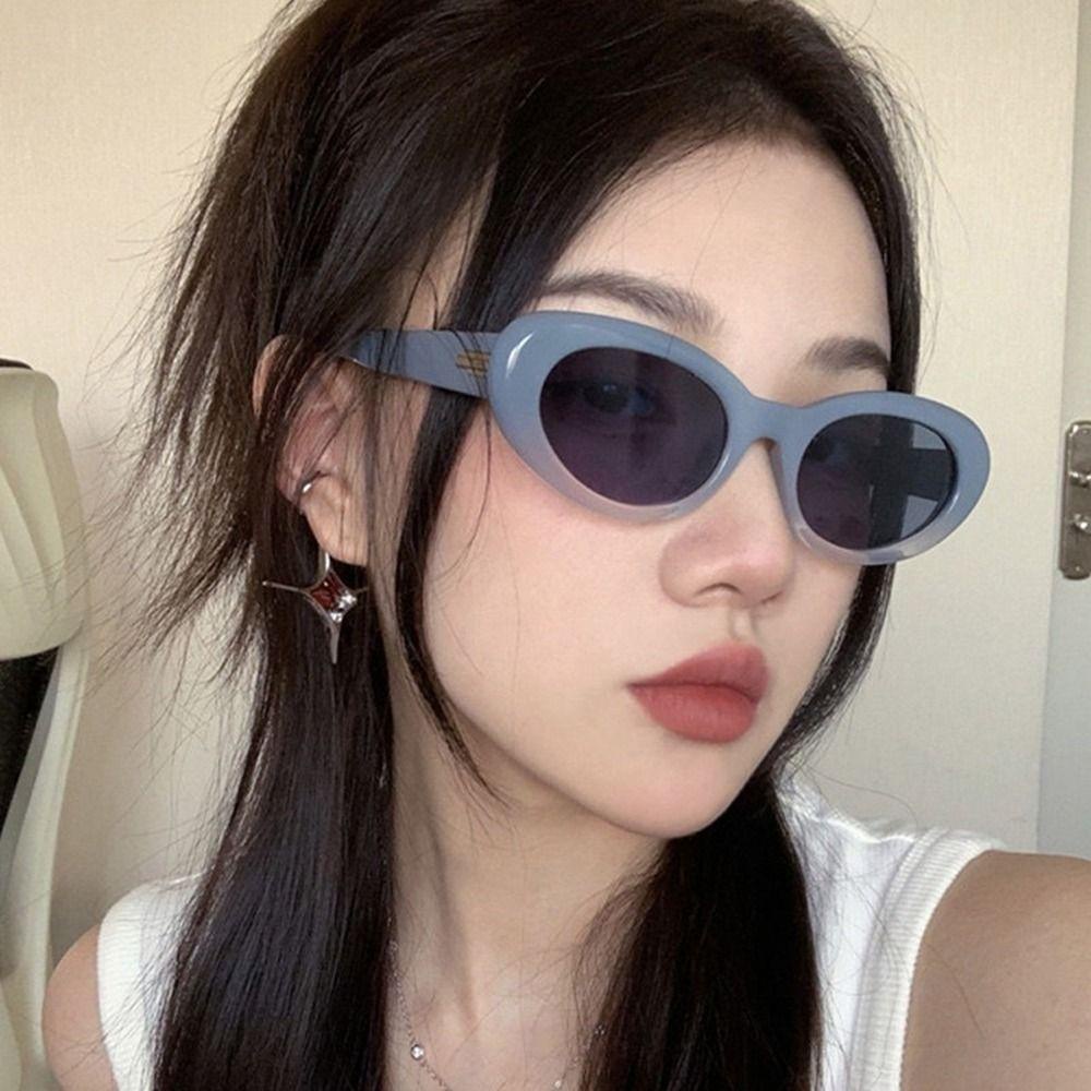 [Elegan] Wanita Kacamata Hitam Kacamata Pengemudi Mobil Elegan Keren Streetwear Y2K Kacamata Hitam Hip Hop Kacamata Luar Kacamata Oval Bingkai Shades Sun Glasses