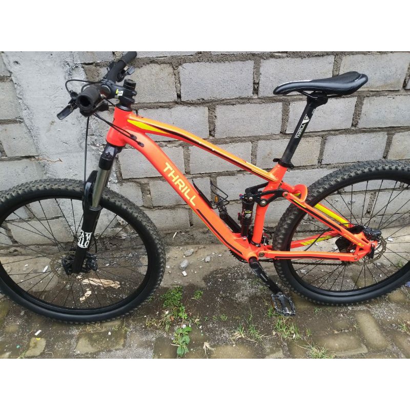 sepeda thrill fervent 3.0
