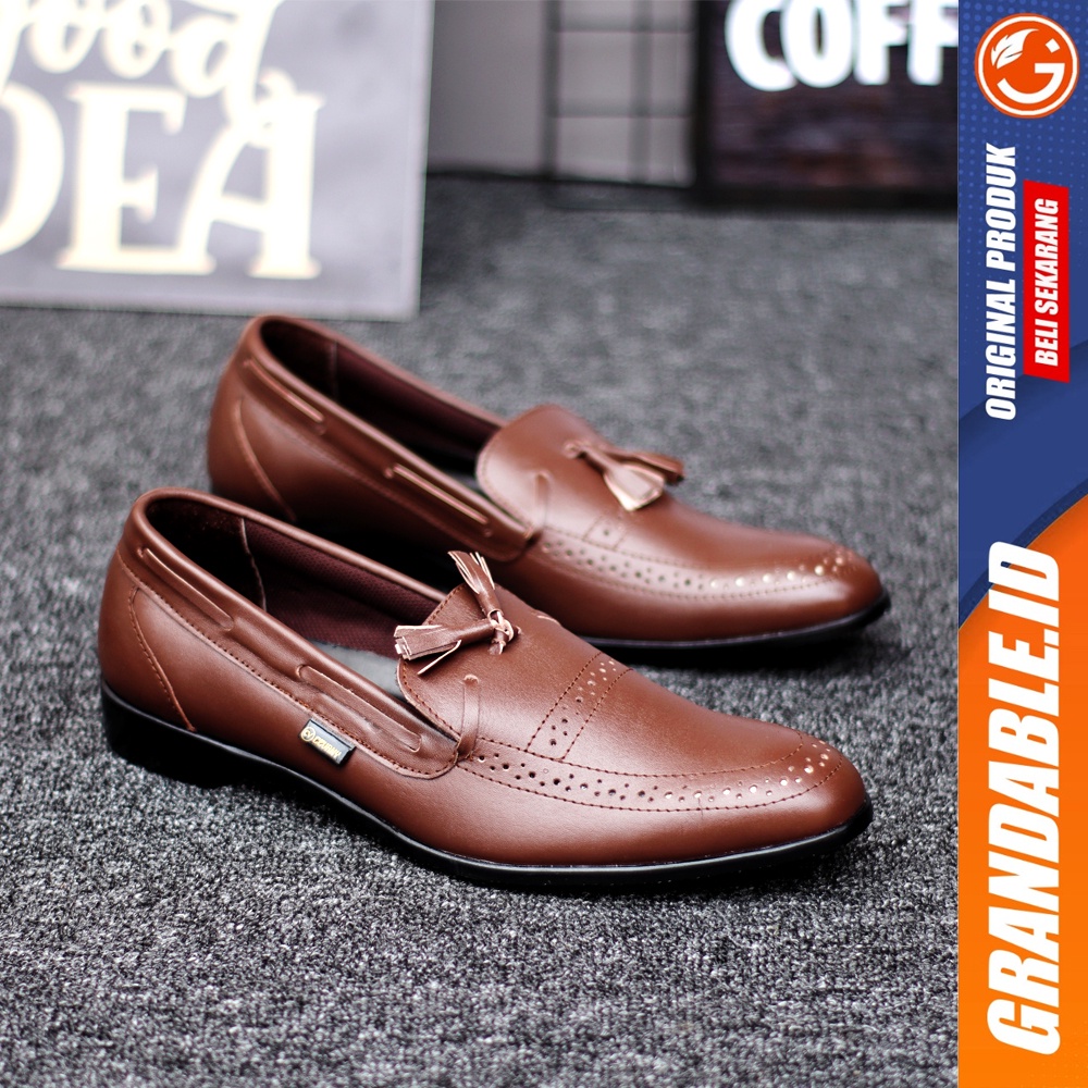 Sepatu Pantofel Pria Kulit Asli Formal Kerja Kantor Big Size 44 45 46 47 - Derosa