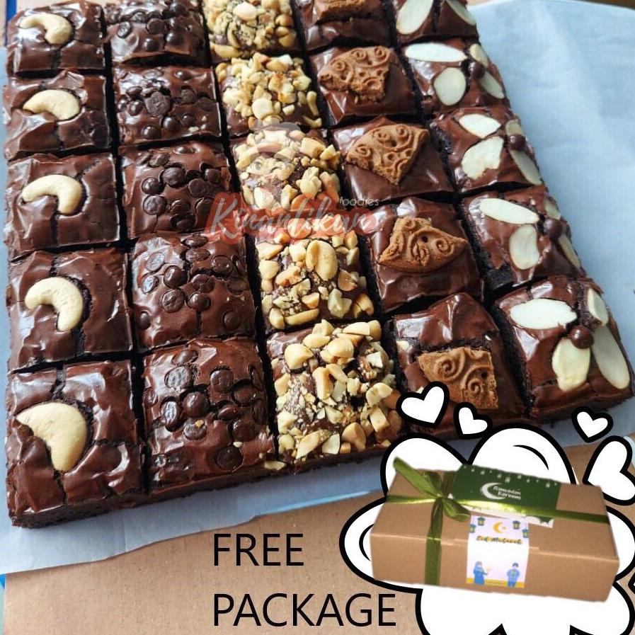 

۝ Fudgy Brownies sekat. Hampers Gift by Kinantikan ✈