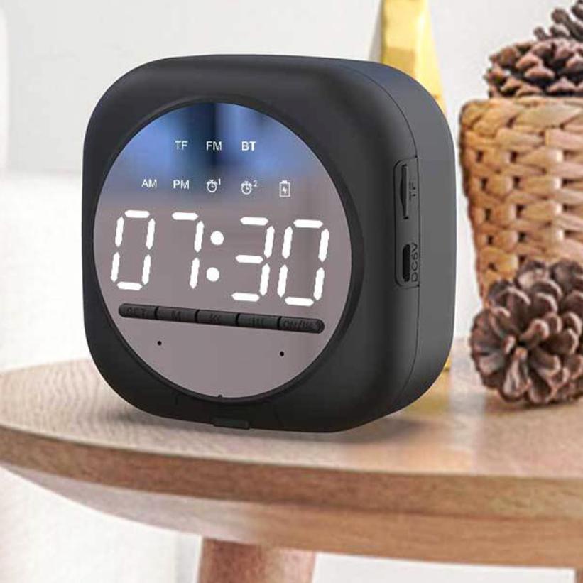 ❀ Speaker Jam Bluetooth Mini Versi 5.0 + Alarm dan Radio Q12 ☃