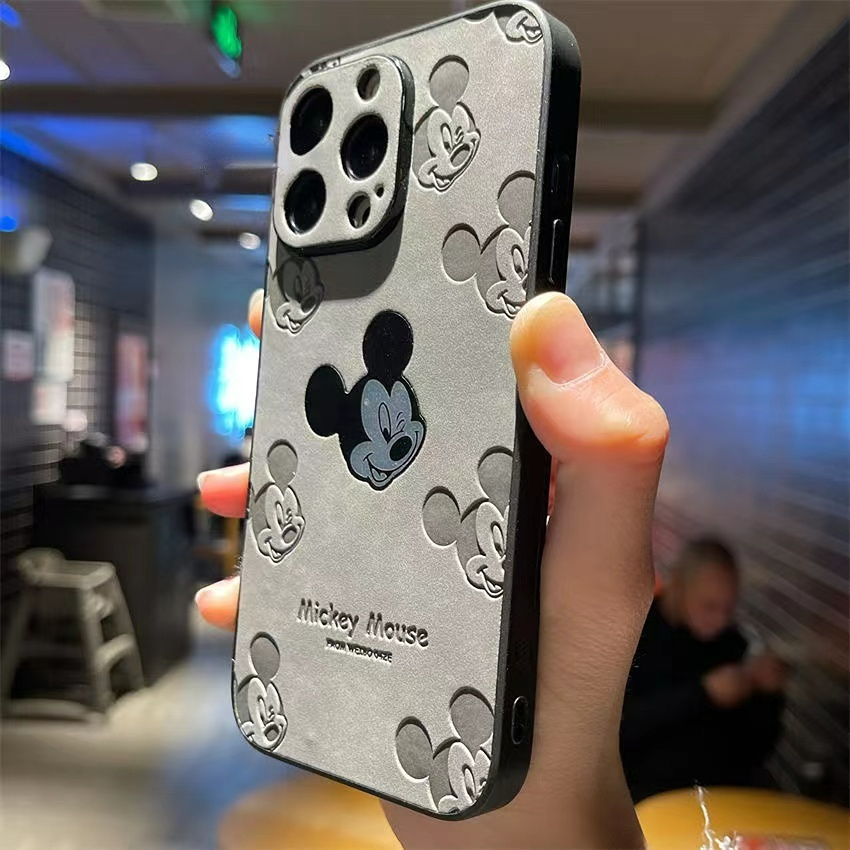 IPHONE Laser Wajah Tersenyum Mickey Lembut Casing Belakang Untuk Iphone11 12 13 14 Pro Max 14plus Kulit Lubang Halus Casing Pelindung Kamera