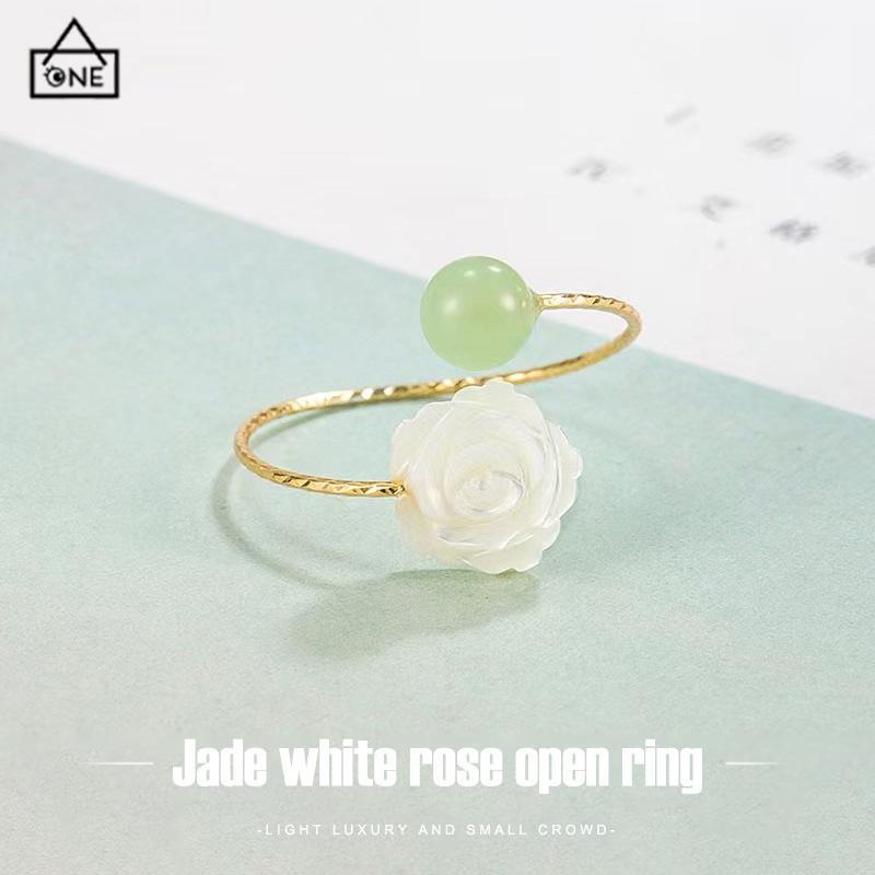 COD❤️Cincin Wanita Pembuka Bunga Mawar Putih Giok  Kemewahan Cahaya Cincin Desain Niche-A.one