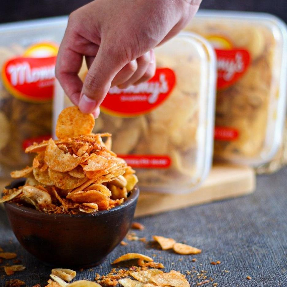 

♠ Keripik Kentang Ebi Mede Medium Size 205g Mommys Potato Chips Kering Kentang Cemilan Nusantara ☼