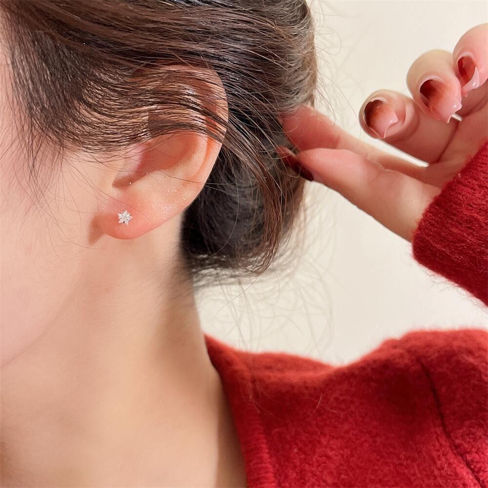 Mxbeauty Wanita Anting Mini Manis Halus Indah Perhiasan Fashion Niche Desain Gadis Hadiah Tembaga Zirkon Gaya Korea Earrings