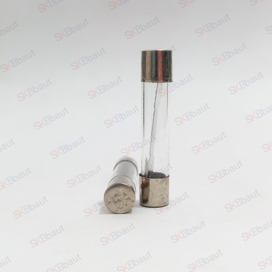 Sekering Sekring Tabung 15A