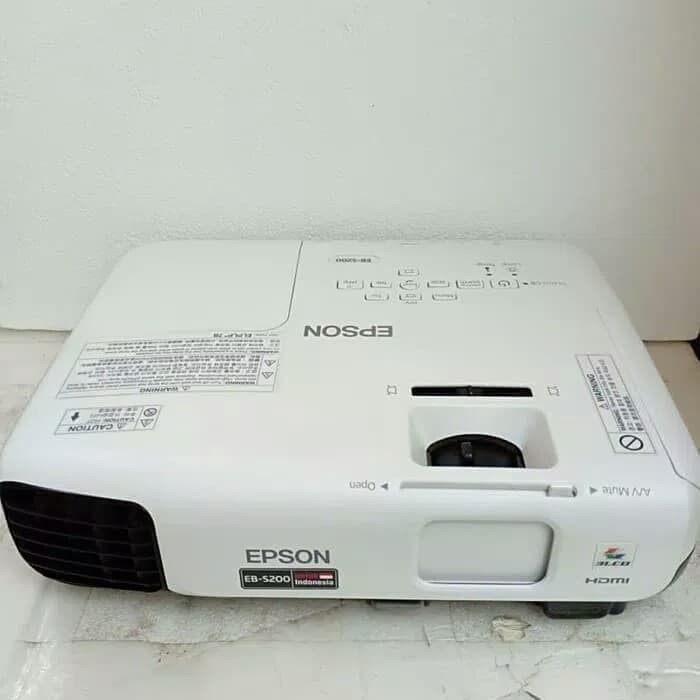 

[[JNT COD]] Projector Epson EB-S200