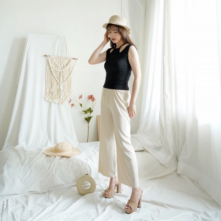 CAVALU Knit Korean Crop Tank Top Rajut Halter Tank Crop Top Tengtop 213