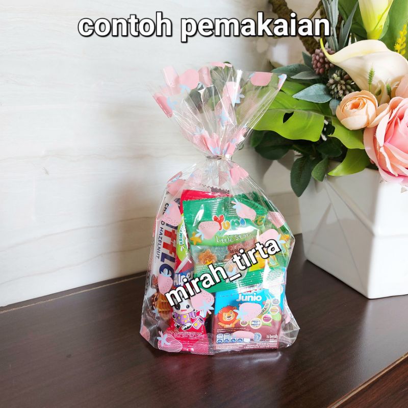 

❤Goodie bag KECIL❤ 16x24cm PLASTIK GOODIE BAG . Plastik gelas. plastik opp motif. plastik goodie bag kecil. plastik ulang tahun anak. plastik ultah motif . plastik ulang tahun anak