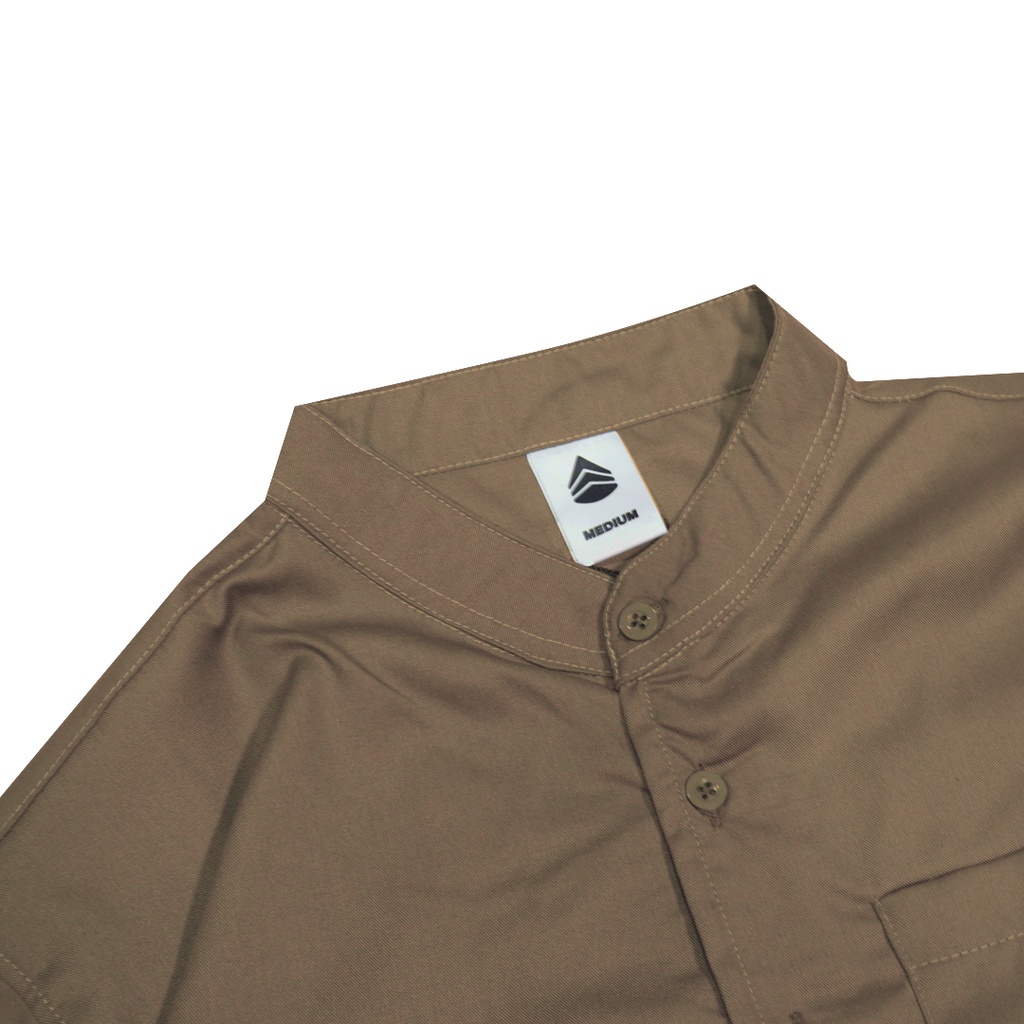 Predecessors Taf  Kemeja Pria Basic Polos Lengan Pendek Kerah Sanghai Chashirt#3 Brown