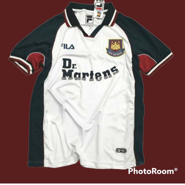 SALE TERBATAS Jersey westham 99 Dr martens away jersey retro