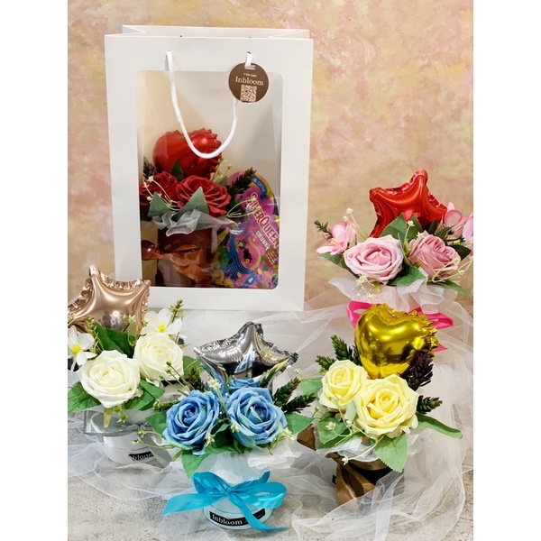 

INBLOOM FLORIST/ bag series / box kado / box valentine / tas hadiah / birthday / tas kado / boneka / balon / bunga palsu / graduation / artificial / cokelat / silverqueen