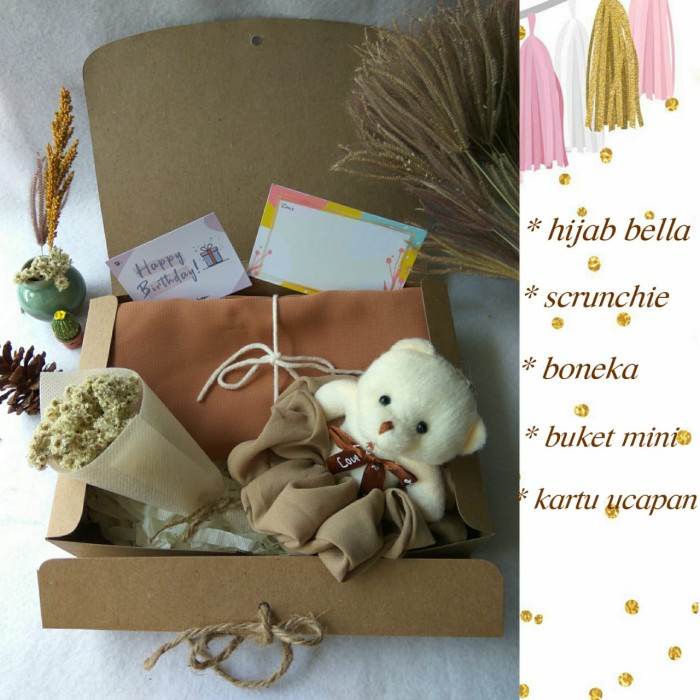 

hampers hijab/hampers lebaran/hampers ultah/hampers wisuda dll