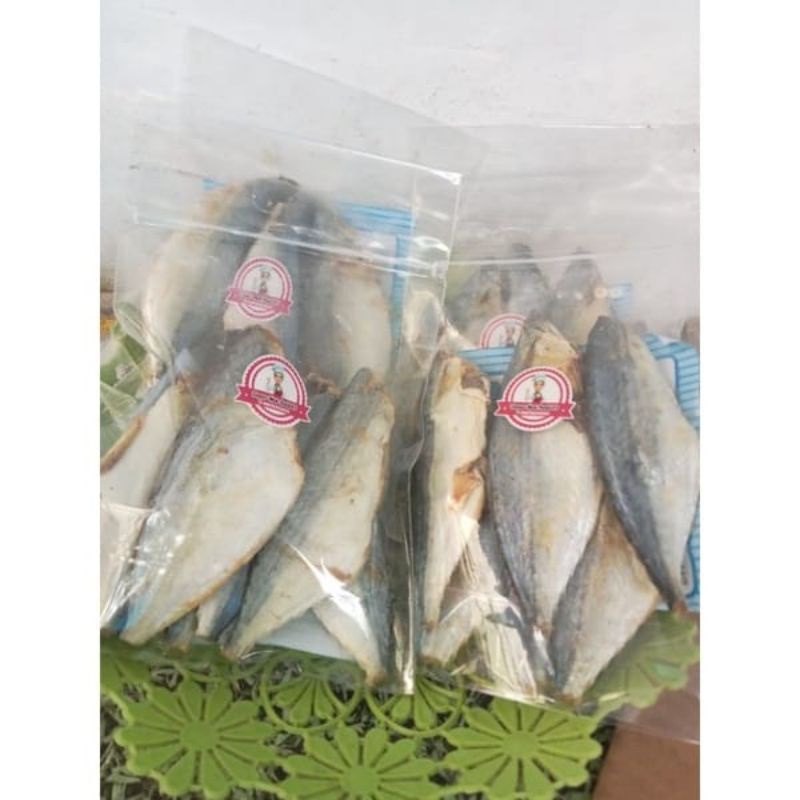 

Ikan asin buntung premium khas Garut