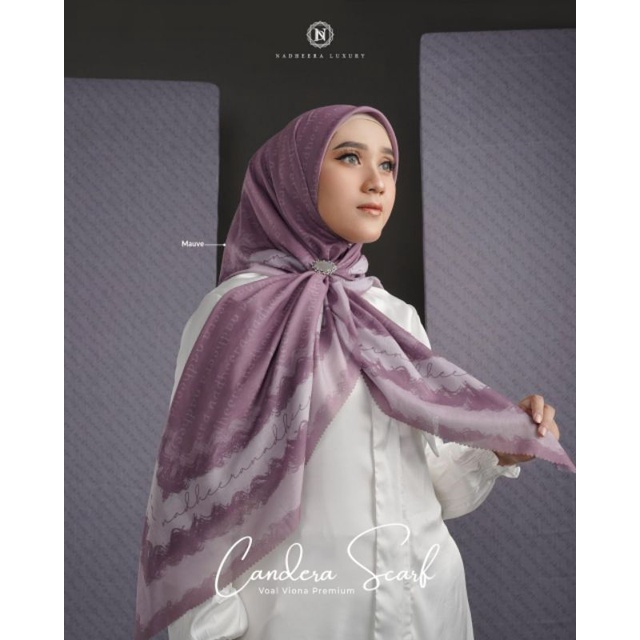 Candera Scarf By Nadheera Luxury