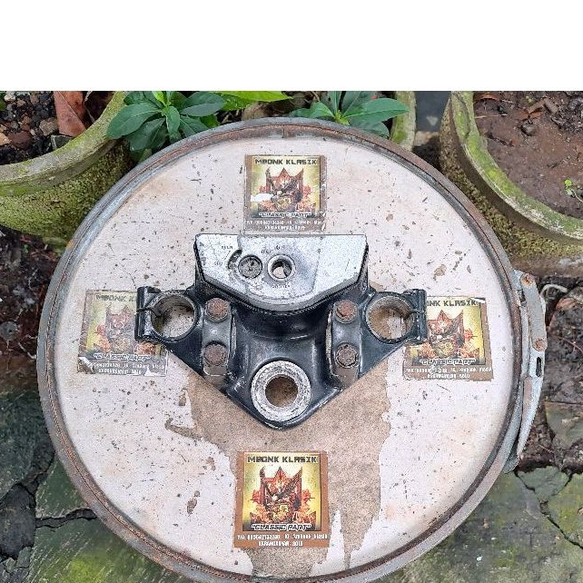 segitiga atas tiger revo megapro primus ORIGINAL segitiga atas mega pro primus tiger revo tirev