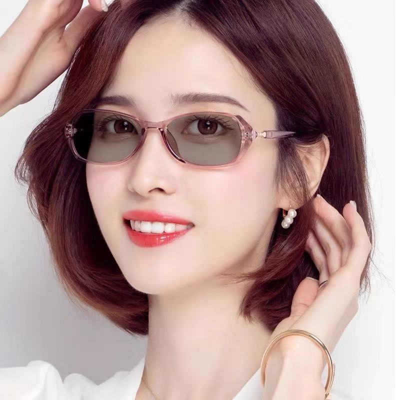 Fashion Photochromic Anti Radiation Eyeglasses for Women Replaceable Lenses