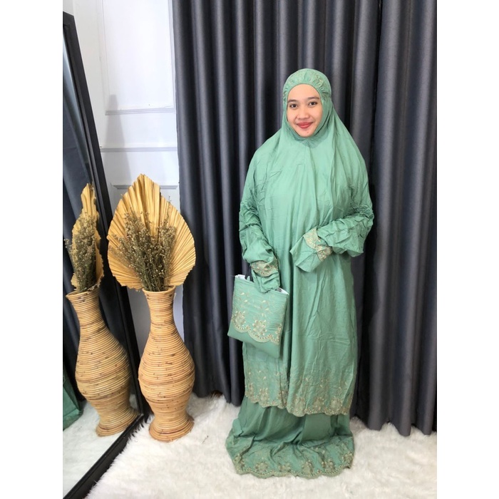 Mukena Potongan Berlengan Tunik Bahan Rayon Mix renda cantik JUMBO - RANDOM