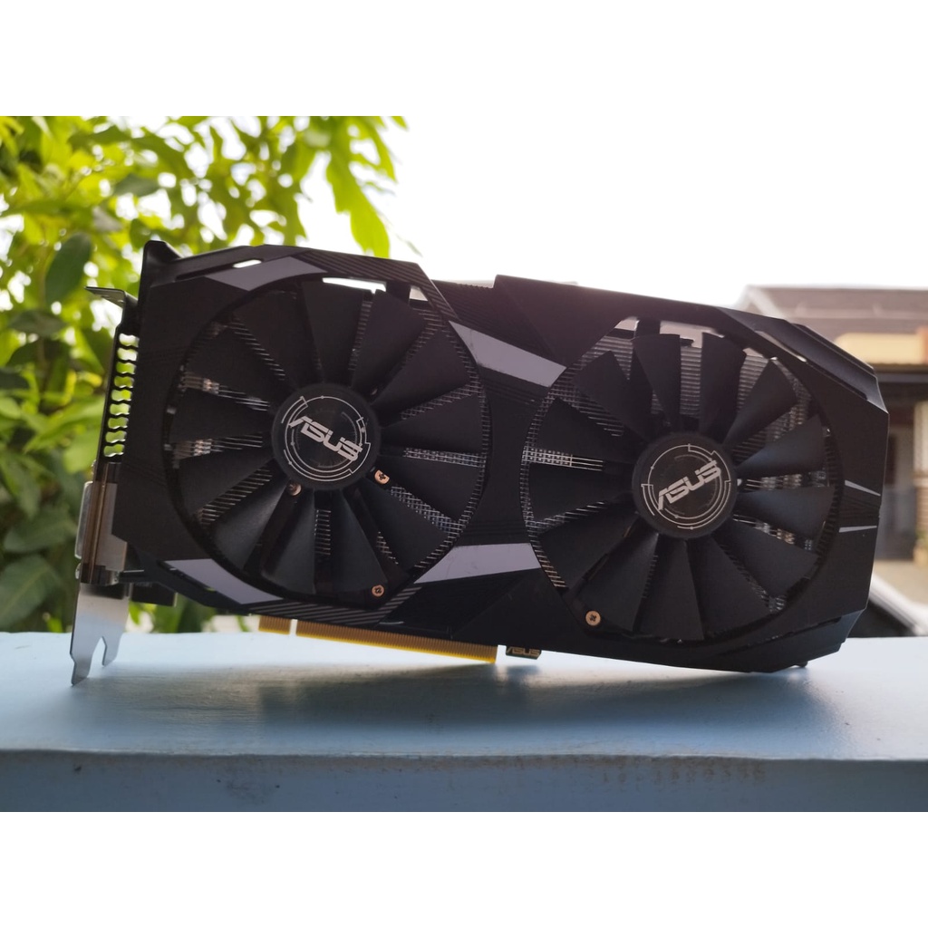 ASUS OC RX 580 8GB 256 BIT  LIKE NEW