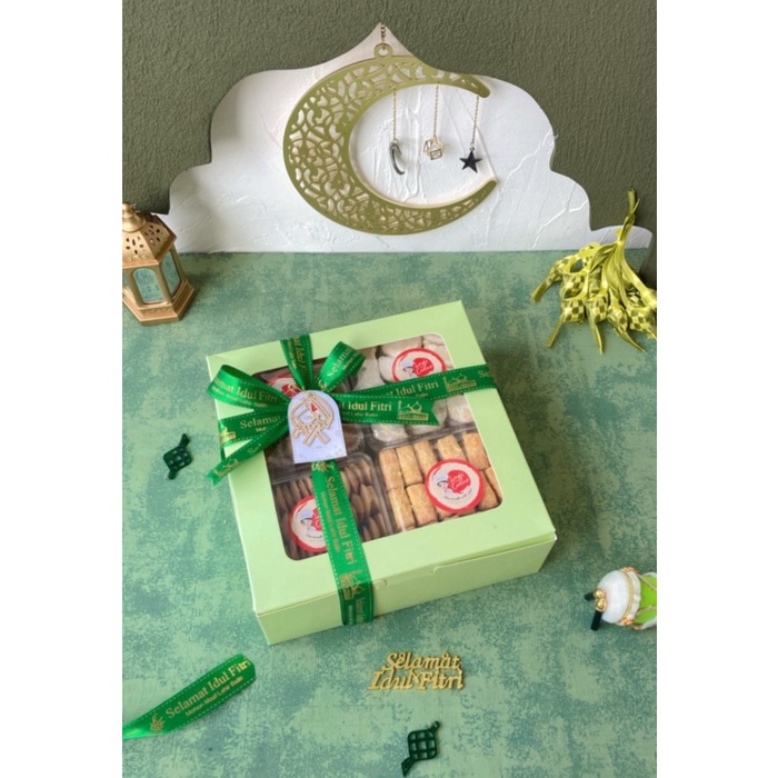 

HAMPERS LEBARAN LINGS CUISINE - LENTERA 2022