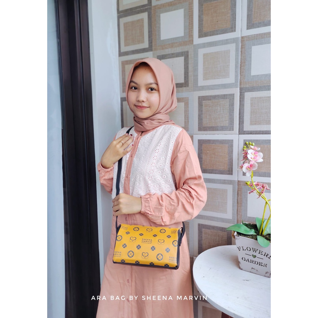 Tas Ara Sheena Sling Bag