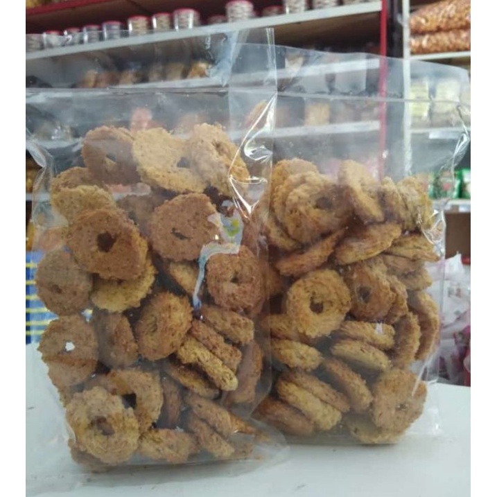 

Kue kering ring kelapa 250 gram