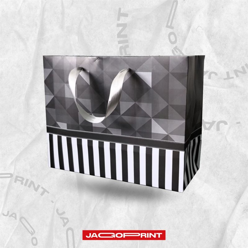 

Paper Bag Premium Motif Diamond