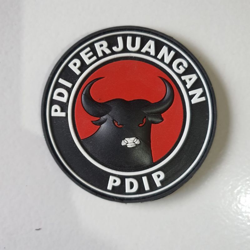 patch rubber logo partai PDI perjuangan / pdip / pemilihan umum / pemilu / tempelan emblem karet velcro