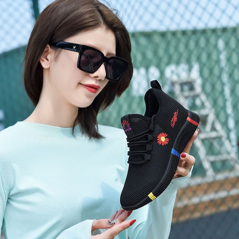 SEPATU SNEAKERS HITAM WANITA, SNEAKERS WANITA TERBARU 2023 / Sepatu Wanita Import / Sneakers Wanita 