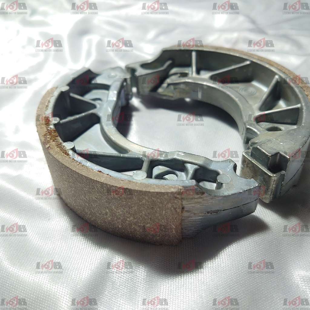 INDOPARTS FIrodo Mio Mx Xeon Nouvo Kampas Rem Belakang Tromol Besar Brake Shoe