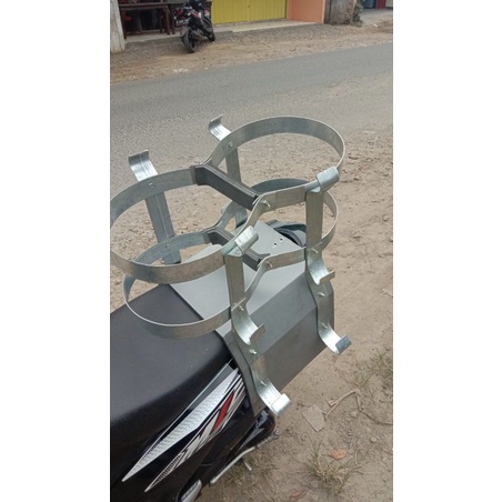 keranjang gas 3 kg isi 16