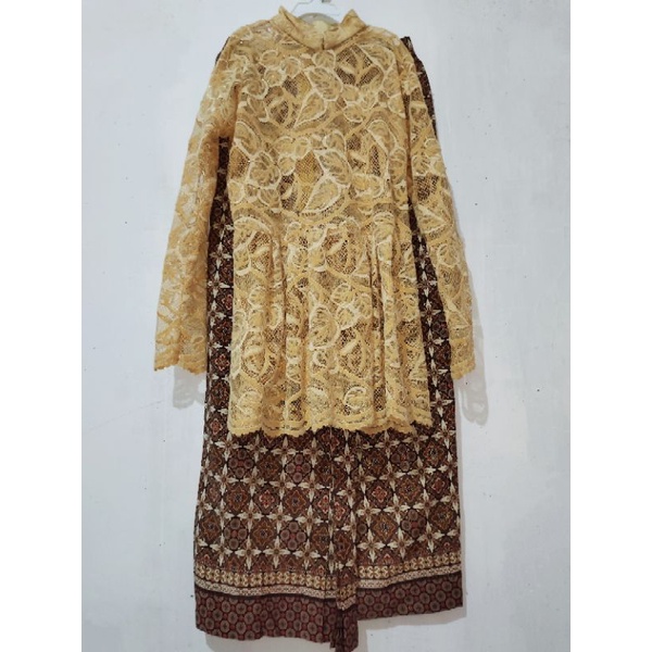 SET KEBAYA BROKAT/ROK BATIK/PESTA remaja/dewasa wanita