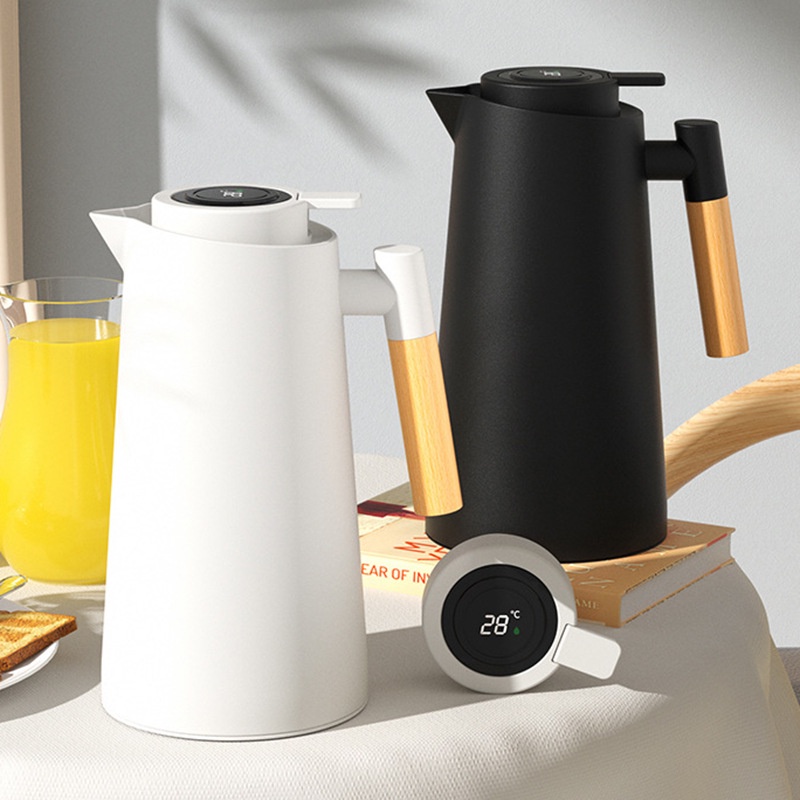 Coffee Pot Botol Termos Kaca Vakum / Jug Insulasi Scandinavian Dengan Gagang Kayu Panci Termos Tampilan Digital Cerdas 1L