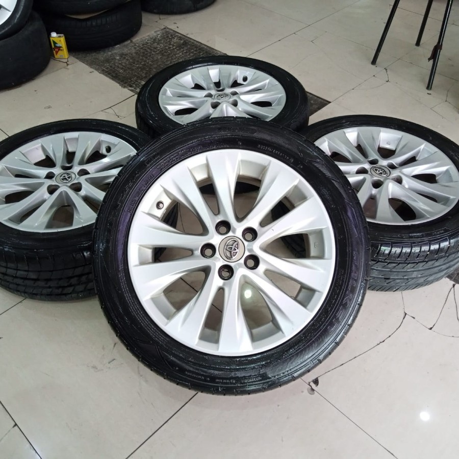 Velg Mobil Original Bekas Copotan STD ALPHARD R18 H5X114,3 BAN 235 50 R18