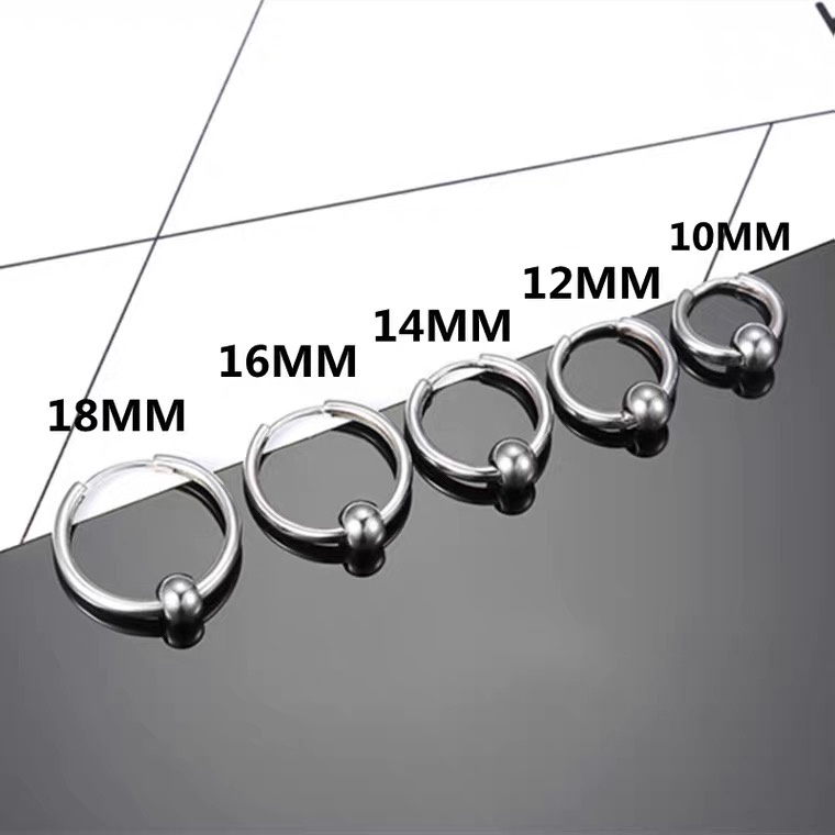 Anting Bentuk Lingkaran Bahan Titanium Steel Gaya Korea Untuk Pria