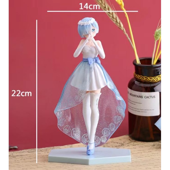 Life In A Different World From Zero Anime Figure Rem Wedding Dress Gaun Kristal PVC Anime Action Figure Model Koleksi Mainan Untuk Anak Perempuan