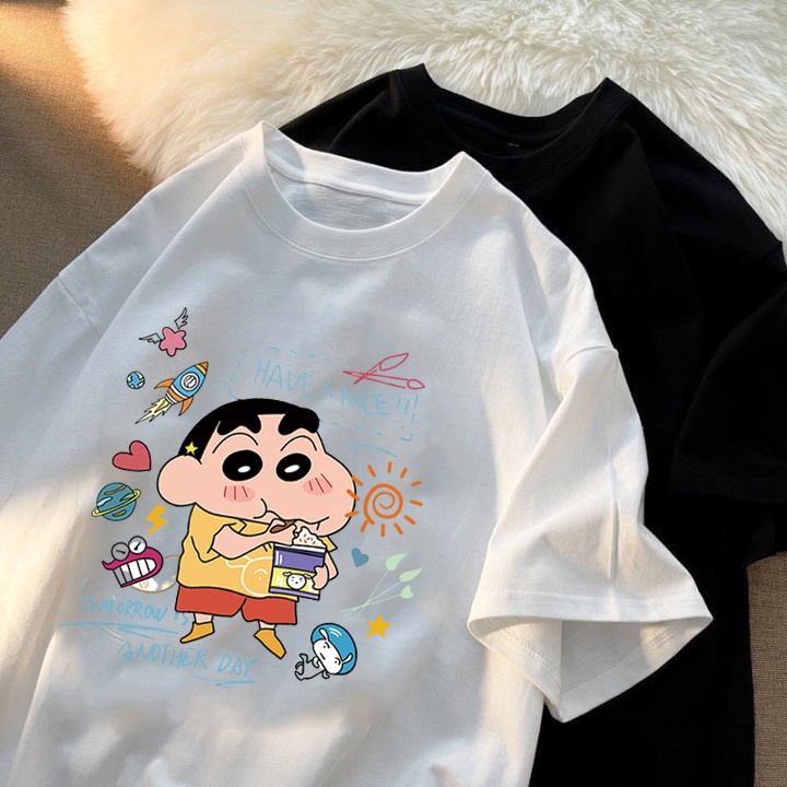 RDGF official shop 2023 Tren Baru kemeja leher bulat pakaian sederhana baju kaos oversize Crayon Shinchan  kaos hitam oversize PRIA &amp; WANITA (UNISEX)