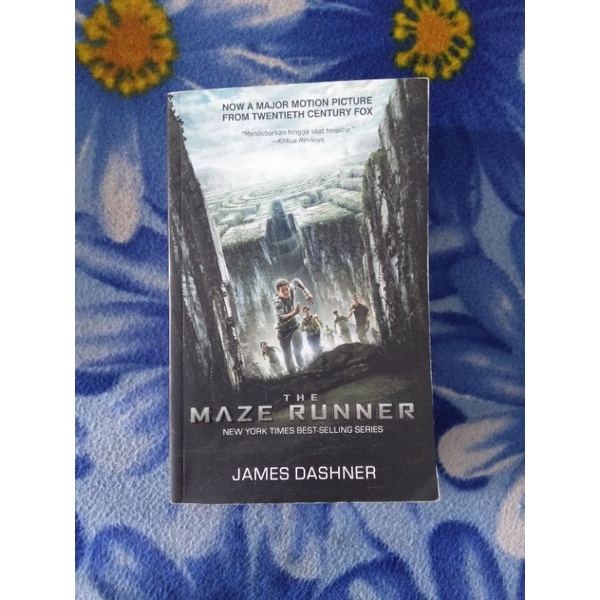 (PRELOVED) Novel Maze Runner by James Dashner bahasa indonesia