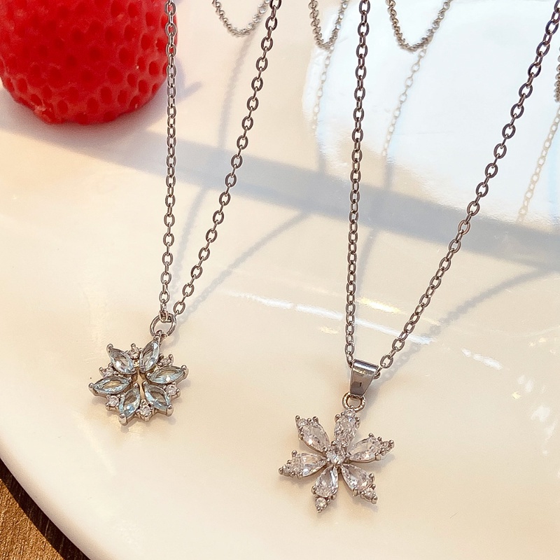 Kalung Snowflake Transparan Romantis Korea Kalung Liontin Wanita Manis Dan Modis