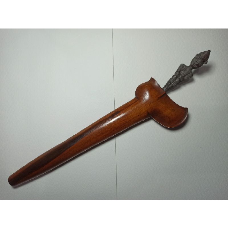 Keris Putut Sajen Sepuh pamor junjung drajad & singkir