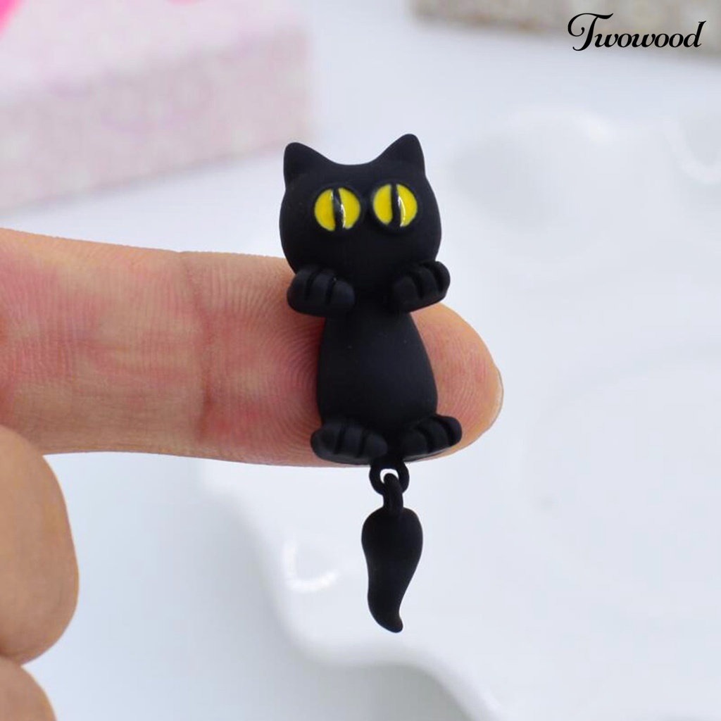 Twowood 1Pc Wanita Anting-Anting Eye-catching Splits Tipe Bentuk Hewan Tanah Liat Polimer Pengerjaan Halus Dekorasi Kompak Buatan Tangan Kartun 3D Kucing Tanah Liat Anting-Anting Perhiasan Aksesori