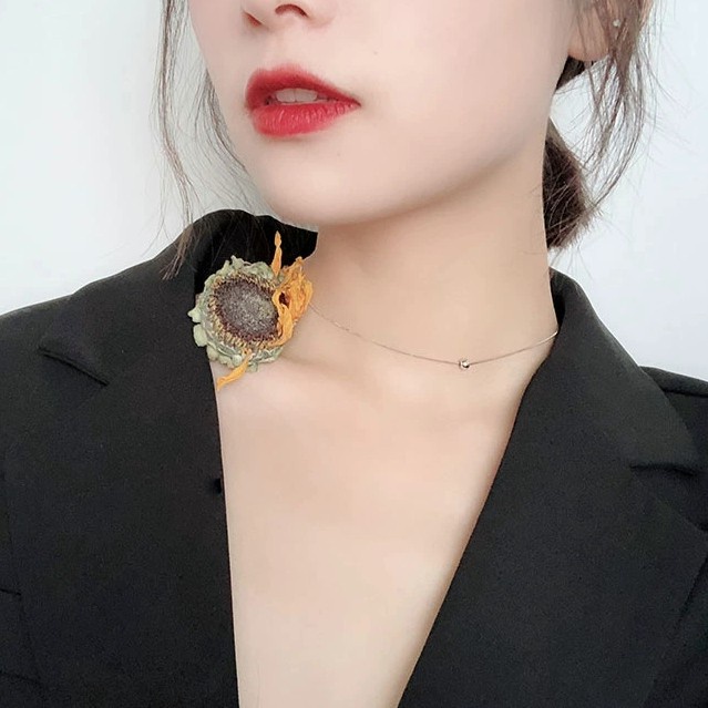 Kalung Rantai Dengan Liontin Kecil Untuk Wanita | Kalung Rantai Klavikula Aksen Manik-Manik | Liontin Manik-Manik Bulat Mini | Kalung Choker Wanita Anti Air Untuk Hadiah Ulang Tahun