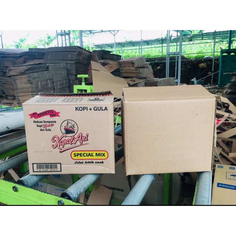 

Kardus Polosan Ukuran Kapal Api Special Mix / Partai Besar