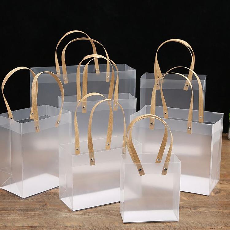 

U26 Goodie Bag Uk 22x8x22 Hampers Doff Transparan Premium ( Min 3 pcs) PROMO ネ