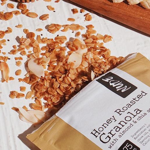 

♠ NUDE - Honey Roasted Granola with Almond Slices 175g - NO ADDED SUGAR ✴