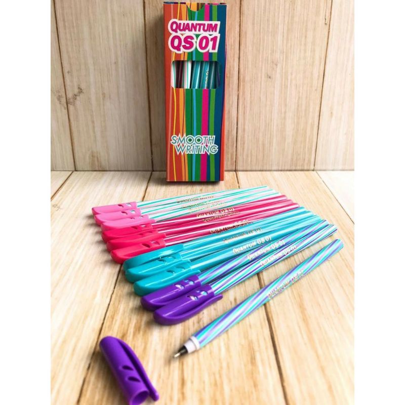 

Pen pulpen tinta hitam Quantum murah