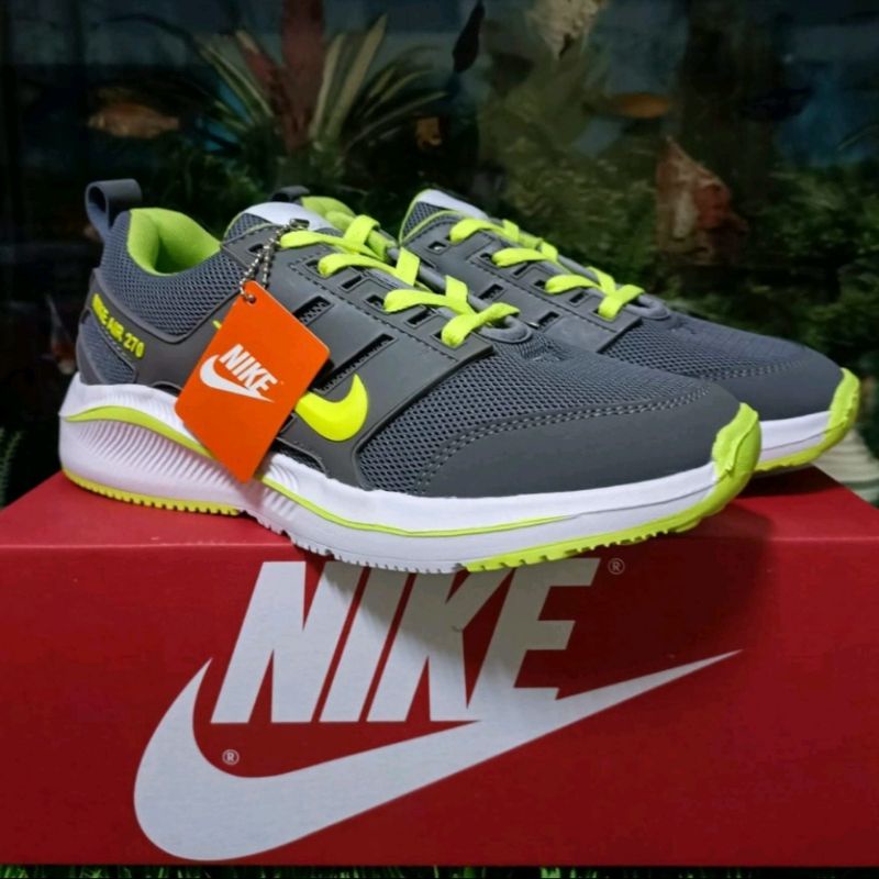 Sepatu snaekers Pria wanita