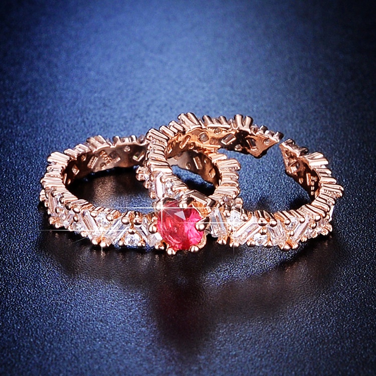 Goldkingdom Aksesoris Perhiasan Fashion Ready Stock Niche Desain Mewah Berlapis 18 K Warna Rose Gold Berlian Set Cincin Eropa Dan Amerika Micro Bertatahkan Engagement Ring