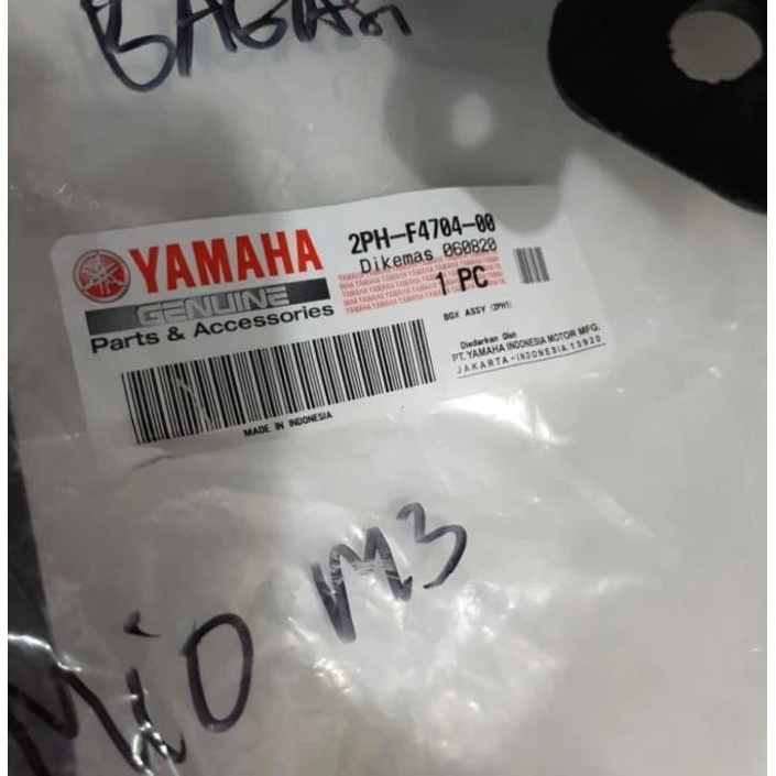 BOX BAGASI MIO M3 MIO S Z 125 ASLI ORI YAMAHA 2PH F4704 00